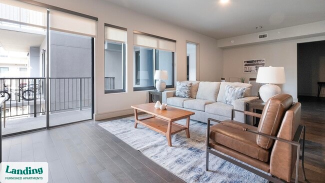 Building Photo - 1414 Wood Hollow Dr Unit 1-755.1411935