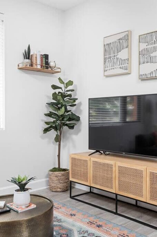 Photo - 5858 N College Ave Unit ID1376595P