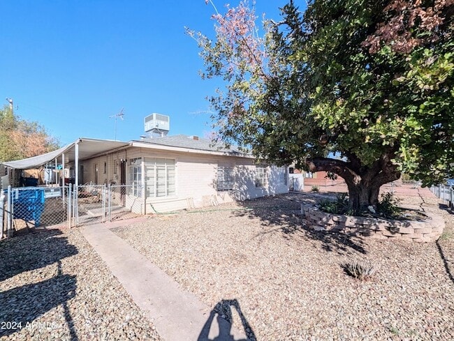 Photo - 1314 W Whitton Ave