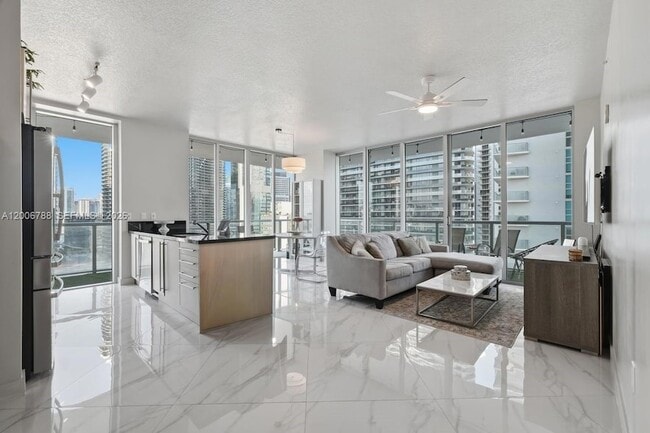 Photo - 1111 SW 1st Ave Unit 2420-N