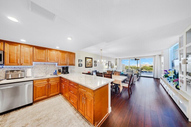 Photo - 3051 N Course Dr