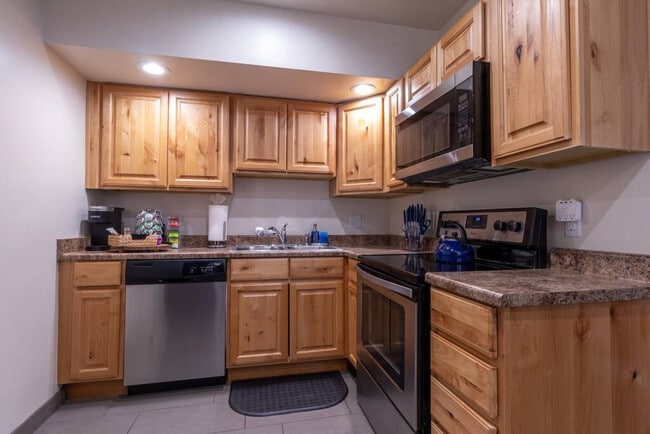 Photo - 676 Markea Ave Unit SI ID1071593P