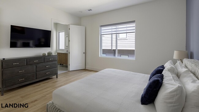 Photo - 2206 Arroyo Ave Unit 203