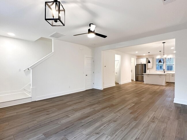 Photo - 250 Symphony Ave