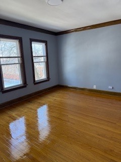 36 PKS 2nd FL Living02 - Midway