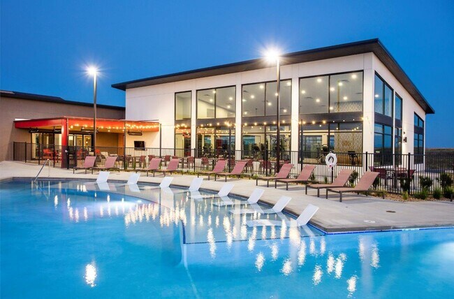 Photo - Ascend at Horizon Uptown