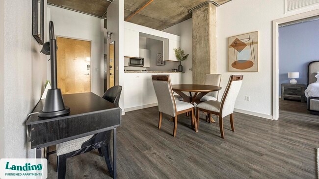 Building Photo - 1451 24th St Unit 1185.1412507