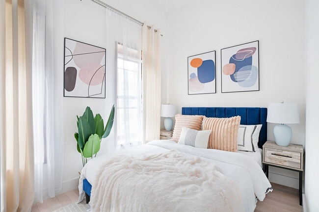 Photo - 515 W 48th St Unit SI ID1021968P