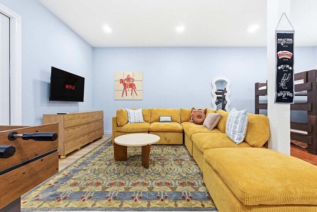 Photo - 12511 Chapel Bell St Unit SI ID1465400P