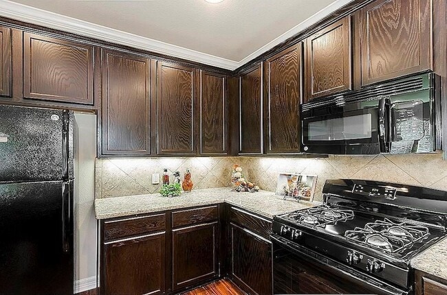 Photo - 64 Woodland Hills Dr Unit B