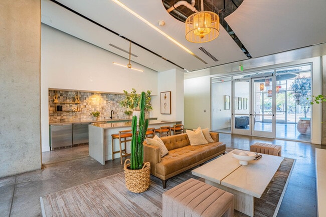 Photo - 888 N 4th St Unit ID1263043P