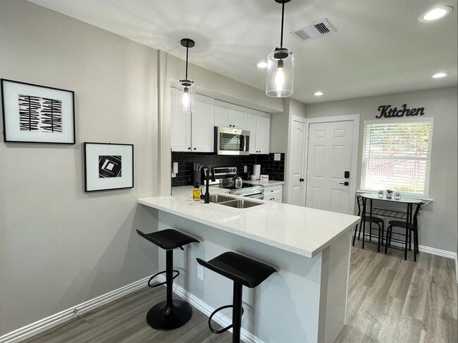 Photo - 4326 Alconbury Ln Unit 6