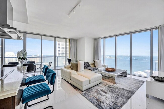 Photo - 485 Brickell Ave Unit SI FL49-ID1560823P