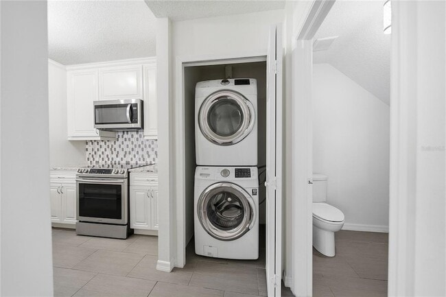 Photo - 18117 Paradise Point Dr