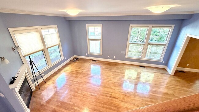 Photo - 1458 Cambridge St Unit 1458