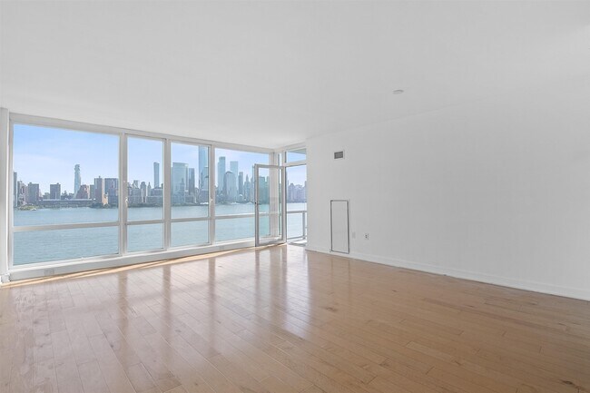 Photo - 2 2nd St Unit Residence 1103