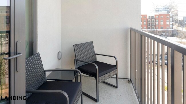 Photo - 1007 S Mint St Unit 720