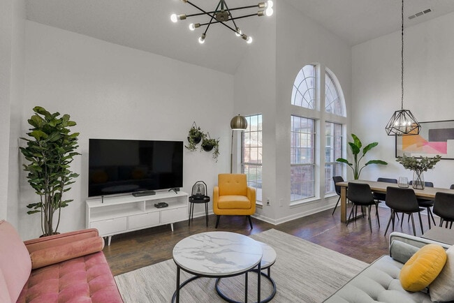 Building Photo - 4402 Goodwin Dr Unit ID1056422P