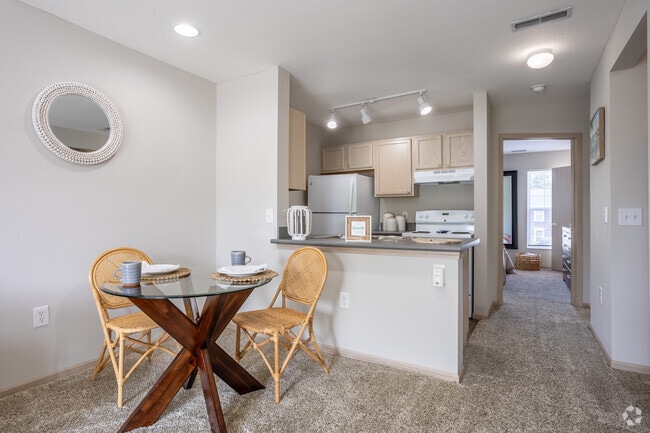 Interior Photo - Glenchester Lakes