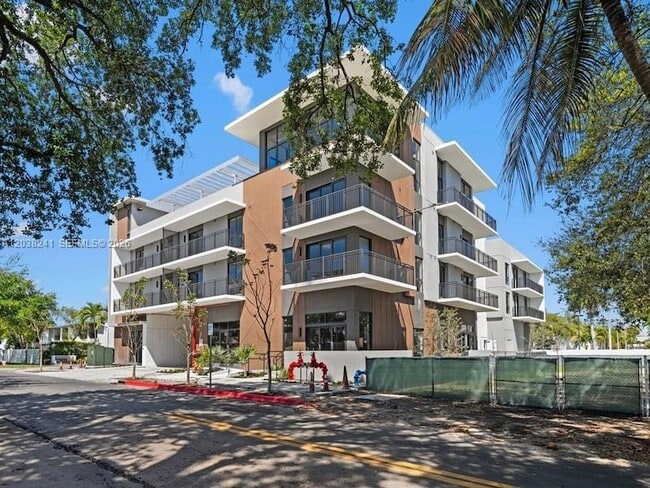 Photo - 2479 NE 192 St Unit 308
