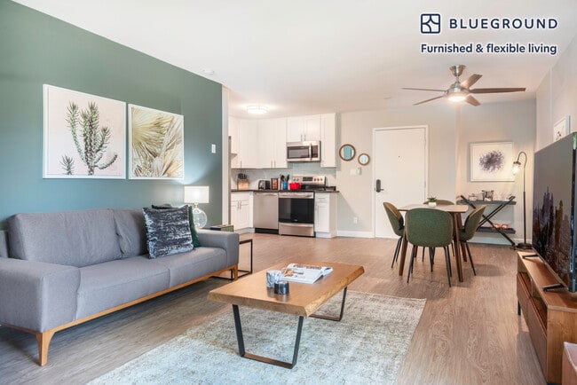 Photo - 870 Hilgard Ave Unit FL1-ID54