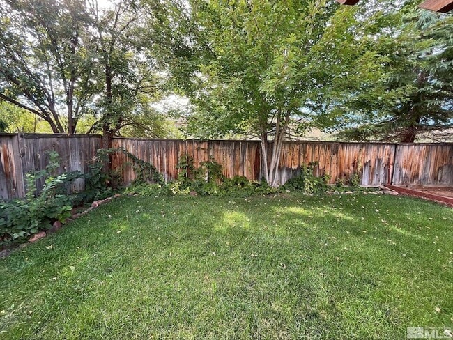 Photo - 2551 Roman Dr