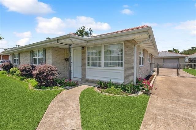 Building Photo - 2311 Metairie Ct