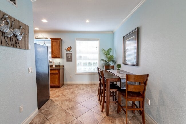 Photo - 7000 Seawall Blvd Unit 114