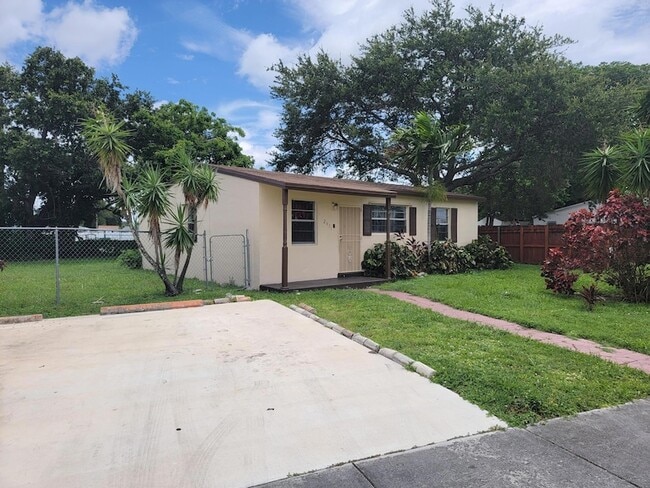 Photo - 2971 NW 160th St