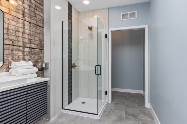 Photo - 644 Bridge St NW Unit SI FL2-ID1539838P