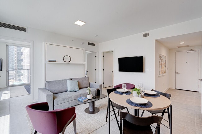 Building Photo - 300 NE 2nd Ave Unit ID1058673P