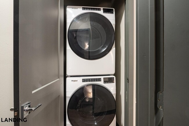 Photo - 415 E 2nd St S Unit 1209