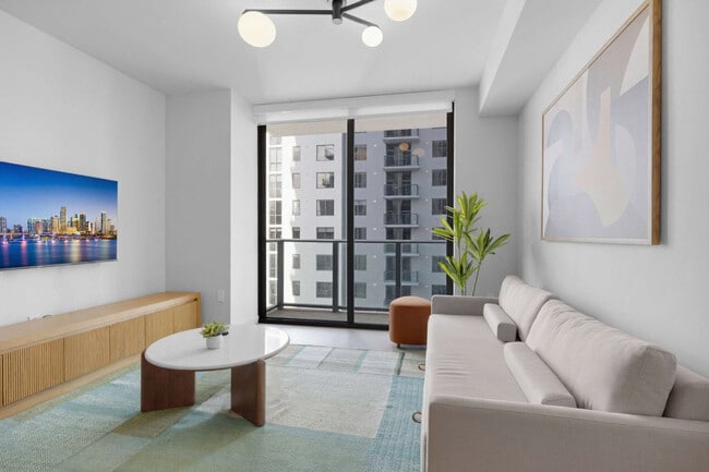 Building Photo - 601 N Miami Ave Unit SI ID1380767P