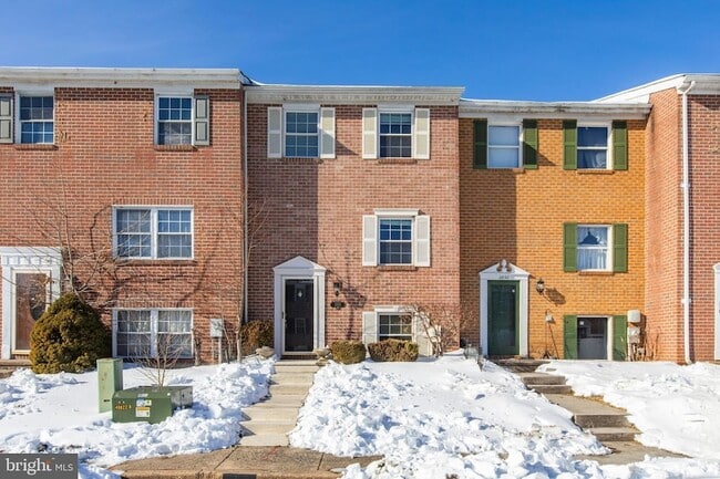 Photo - 2828 Beckon Dr