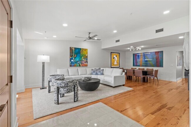 Photo - 2377 Harbour Oaks Dr