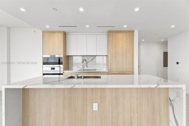 Photo - 2411 Laguna Cir Unit 2301