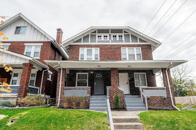 Building Photo - 960 S Ohio Ave Unit 962