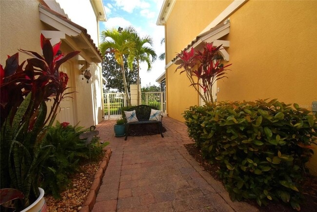 Photo - 7624 Bergamo Ave