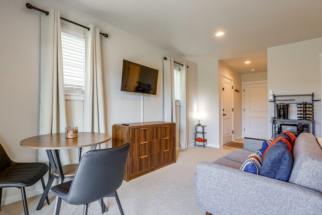 Photo - 4668 SE 2nd St Unit SI ID1631299P