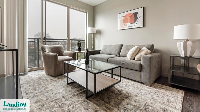 Building Photo - 5800 Highlands Plaza Dr Unit 442.1408574