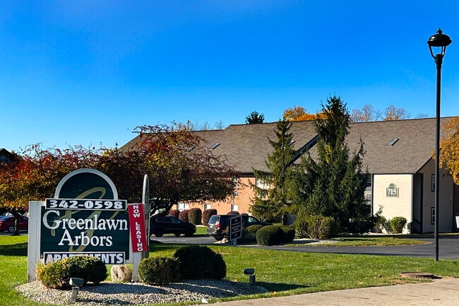 Photo - Greenlawn Arbors Apartments