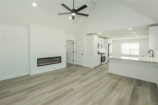 Photo - 3213 SW Lovely Ln