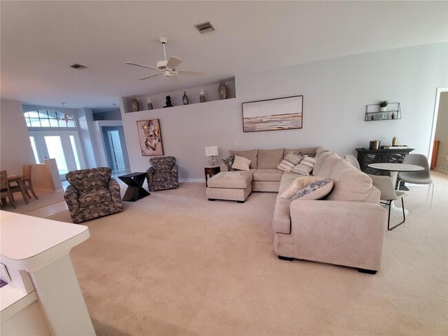 Photo - 1141 Southlake Ct