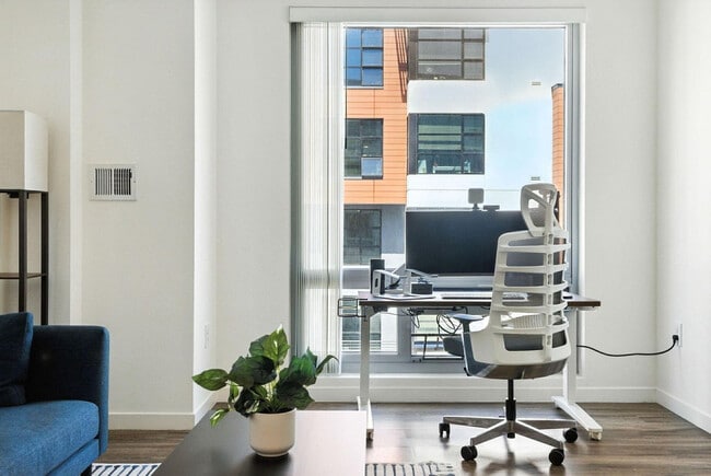 Photo - 1201 4th St Unit FL5-ID1297791P