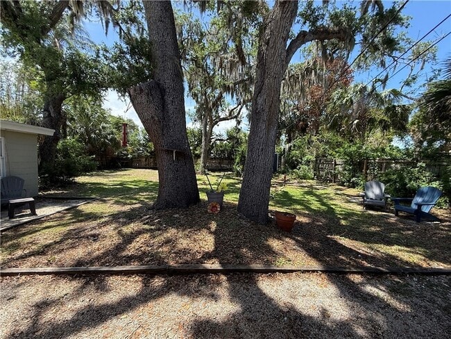 Photo - 2159 10th Ave