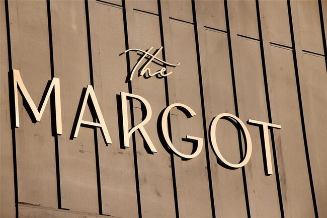 Photo - 2300 Margot St