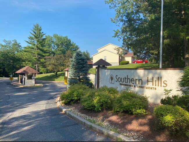 Photo - Southern Hills Town Houses and Apartments