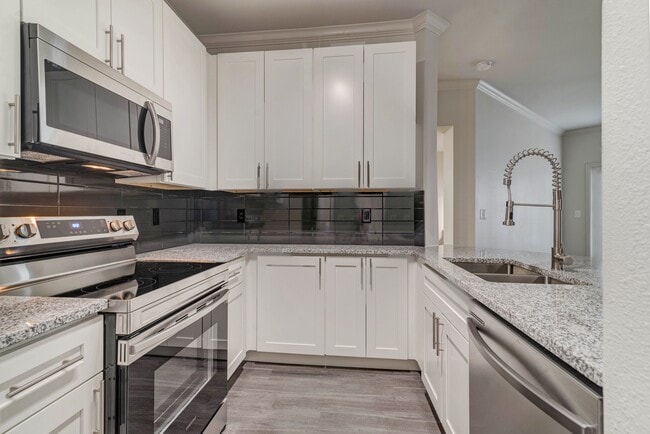 Photo - Cortland West Houston