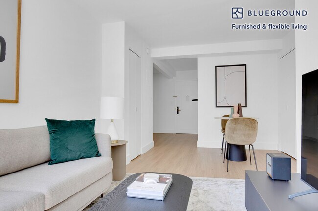 Photo - 160 W 24th St Unit FL12-ID804