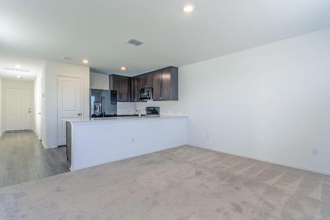 Photo - 460 Marty Allen Lp